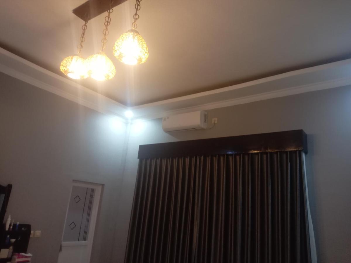 Warm Villas Lombok Kuta  Εξωτερικό φωτογραφία